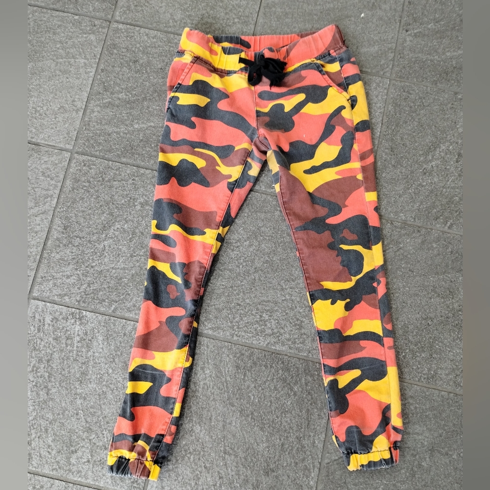 V.I.P. Sunburst Orange Camo Cargo Pants Women Size Small - Picture 2 of 11